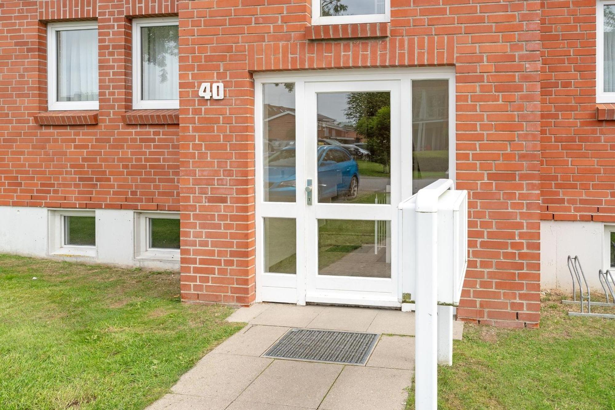 Ferienwohnung Ostseebutt Mit Terrasse Im Kaiserhof 2 Kellenhusen Esterno foto